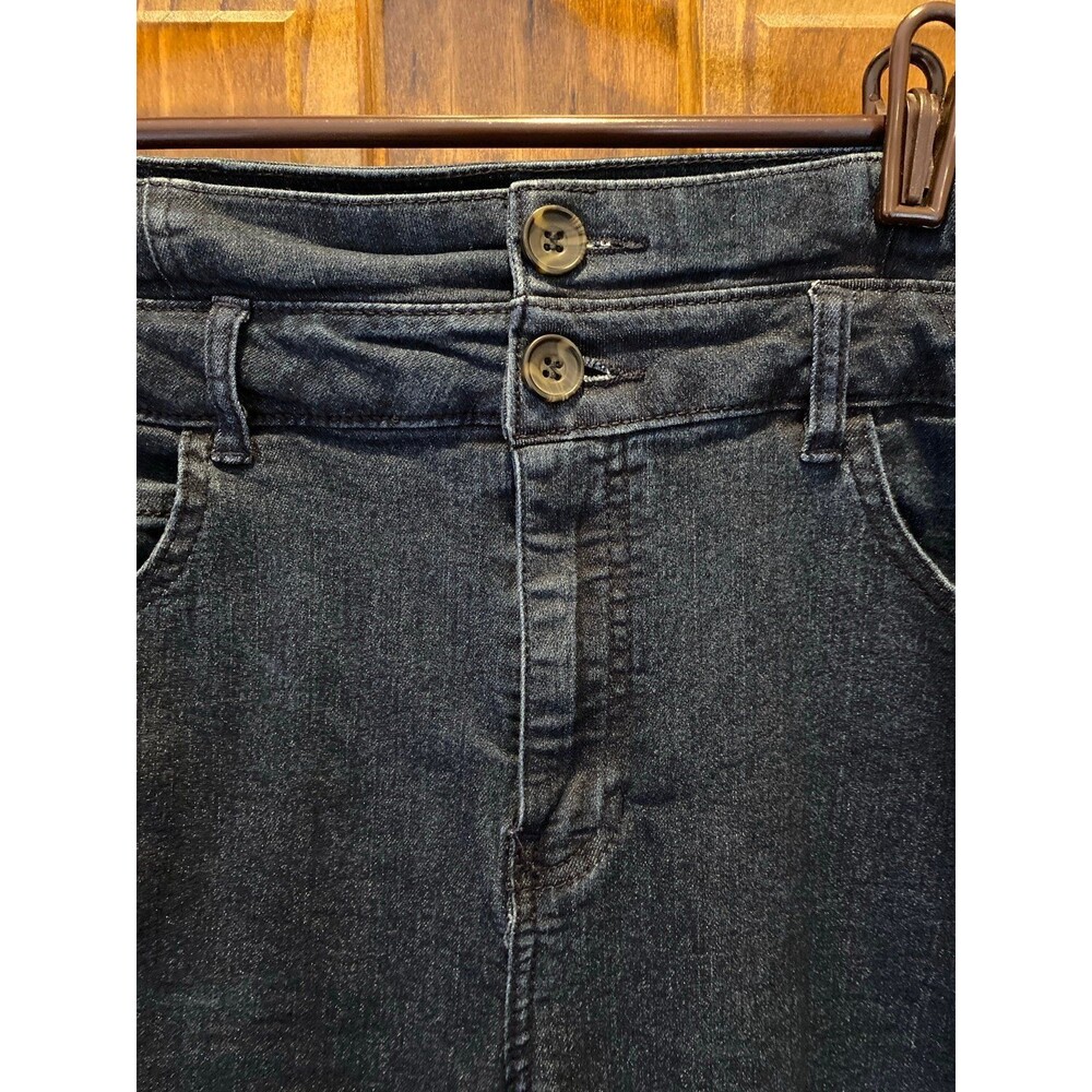 D. Jeans Careers Women’s Size 12 Dark Denim High‎ Waisted Wide Flare Leg EUC